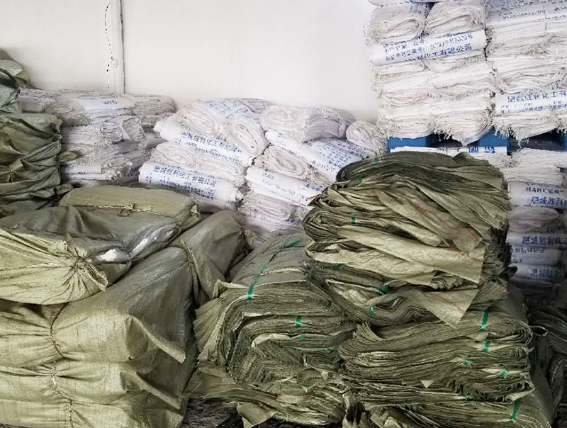 普(pu)通市(shi)場袋(dai)