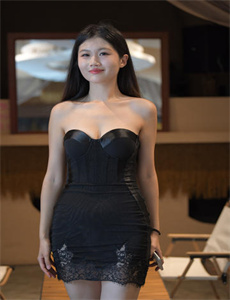 《一个在上面吃二个在下吃视频-少女的P是怎样的视频》