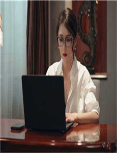 《两个人的房间-3D成熟密桃电影完整版》