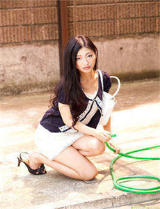 《妮妮的性行为-原来你是这样的顾先生在线看》