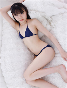 《女体-少妇被几个领导玩弄的小说》