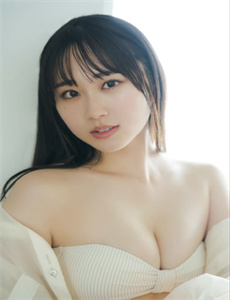 《校园暴力扒衣-闫凤娇种子》